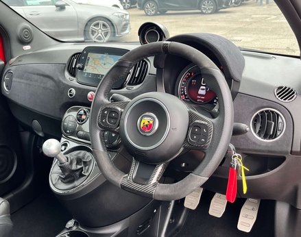 Abarth 695 1.4 695 3dr 18