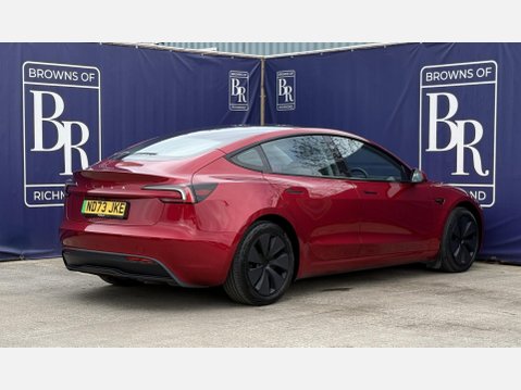 Tesla Model 3 Saloon 4dr Electric Auto RWD (208 ps) 5