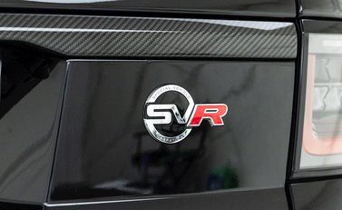 Land Rover Range Rover Sport 5.0 SVR Carbon Edition 33