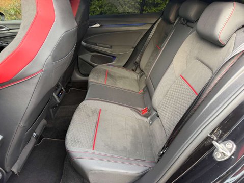 Volkswagen Golf 2.0 Golf Clubsport GTi TSi Semi-Auto 5dr 33