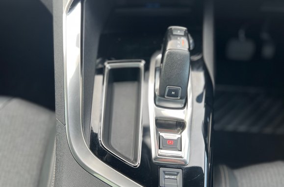 Peugeot 3008 PURETECH S/S 1.2 GT LINE PREMIUM AUTO 34