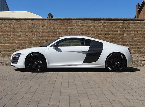 Audi R8 V10 Plus 10