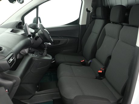 Peugeot Partner M 1.5 BlueHDi 100 Asphalt Van 10