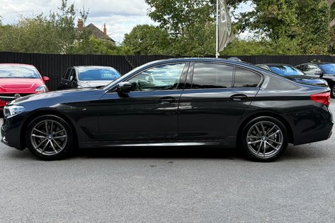 BMW 5 Series 520D M SPORT - RARE SOPHISTO GREY WITH IVORY LEATHER INTERIOR  9