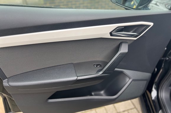 SEAT Arona 1.0 TSI XCELLENCE 5 DOOR 26