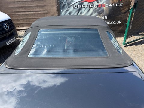 Mercedes-Benz 300 3.0 SL Convertible 2dr Petrol Automatic (231 bhp) 25