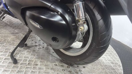Honda FJS 2003 ONLY 18K LARGE 600CC MAXI SCOOTER NEW MOT SERVICED 9