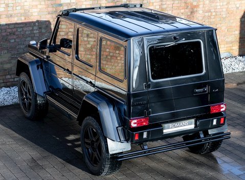 Mercedes-Benz G Series 4x4² Brabus 9