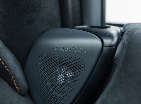 McLaren 765LT Spider 33