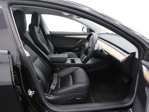 Tesla Model 3 Standard Range Plus Auto RWD 4dr 14