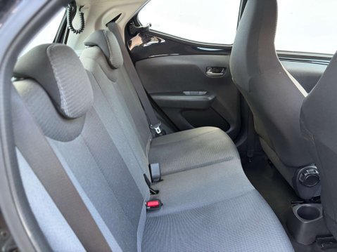 Toyota Aygo 1.0 Aygo X-Play TSS VVT-i 5dr 22