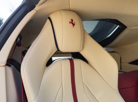 Ferrari 812 Superfast 13