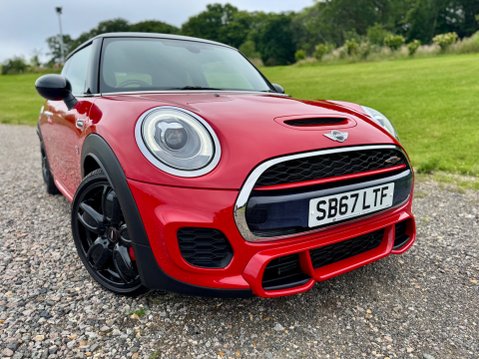 Mini Hatch JOHN COOPER WORKS 10