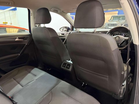 Volkswagen Golf 1.6 TDI SE Nav Hatchback 5dr Diesel DSG Euro 6 (s/s) (115 ps) 31