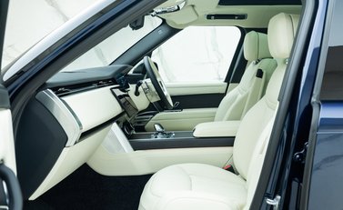 Land Rover Range Rover P510e Autobiography 14