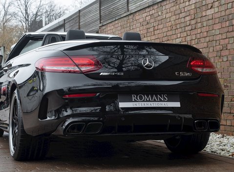 Mercedes-Benz C Class C63 S Premium Plus Cabriolet 32