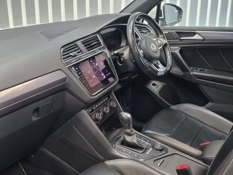 Volkswagen Tiguan 2.0 BiTDI R-Line SUV 5dr Diesel DSG 4Motion Euro 6 (s/s) (240 ps) 8