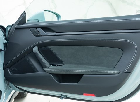 Porsche 911 Dakar 21