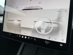 Tesla Model Y (Dual Motor) Long Range SUV 5dr Electric Auto 4WDE (384 bhp) 46