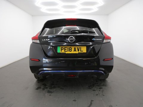 Nissan LEAF 40kWh Tekna Auto 5dr 6