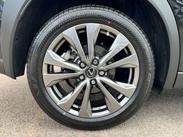Lexus Ux 2.0 UX 250H F Sport Design 4x2 CVT 5dr 14