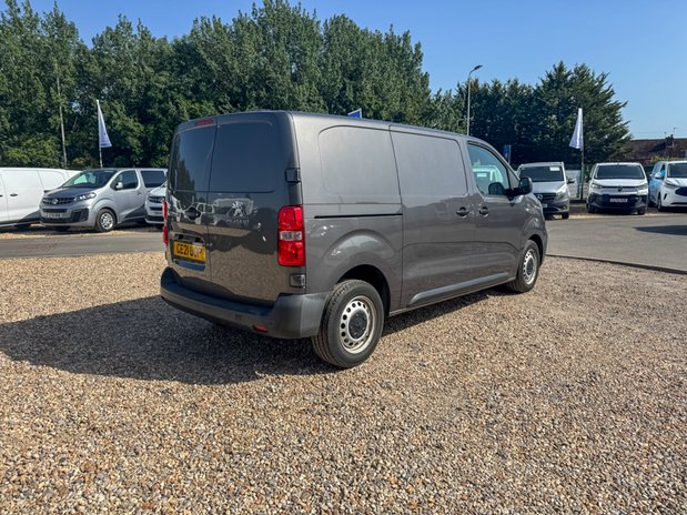 Peugeot Expert MWB L2H1 [SOLD CR] Low Roof 3100 Air Con Sensors EURO 6 6