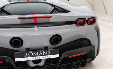 Ferrari SF90 Stradale Stradale Tailor Made Ispirazioni 23
