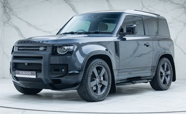 Land Rover Defender 90 D350 X-DYNAMIC HSE 1