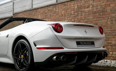 Ferrari California T 26