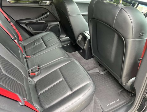Porsche Macan 3.0 Macan S Semi-Auto 4WD 5dr 38