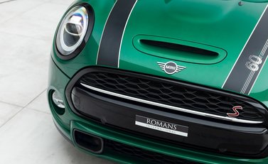 Mini Hatch S '60 Years' Edition 22