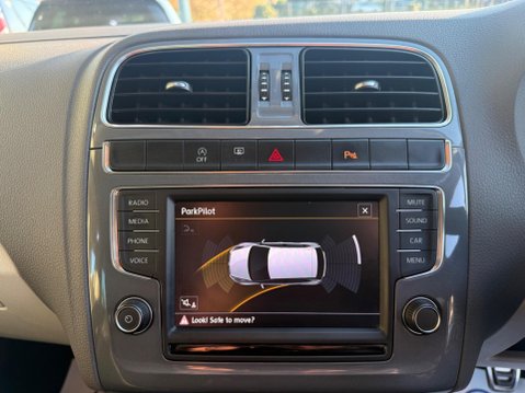 Volkswagen Polo 1.2 TSI BlueMotion Tech SE Design Euro 6 (s/s) 5dr 26