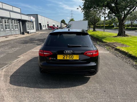 Audi RS4 4.2 RS 4 FSI Quattro Auto 4WD 5dr 35