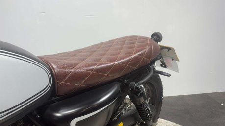 Mutt Mastiff 2022 ONLY 2K CAFE RACER NEW MOT VERY CLEAN LEARNER BIKE 125CC 7