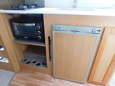 Compass Avantgarde 160 6 Berth Motorhome 6 Belts 2.2 Diesel 17