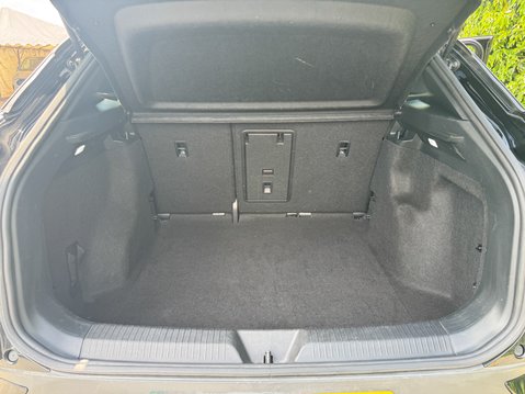 Volkswagen Id.4 Pro 77kWh Life SUV 5dr Electric Auto (174 ps) 9