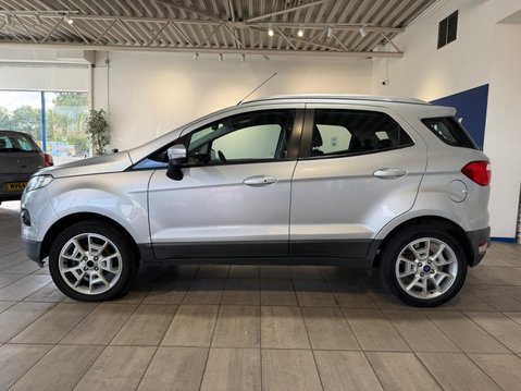 Ford Ecosport 1.0T EcoBoost Titanium 2WD Euro 5 (s/s) 5dr 6