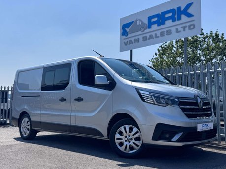 Renault Trafic 2.0 dCi Blue LL30 Sport Crew Van Double Cab 6dr Diesel Manual L2 H1 Euro 6