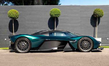 Aston Martin Valkyrie 3