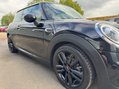 Mini Hatch COOPER 19