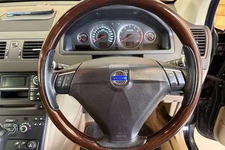 Volvo XC90 3.2 Executive SUV 5dr Petrol Geartronic AWD (289 g/km, 235 bhp) 51
