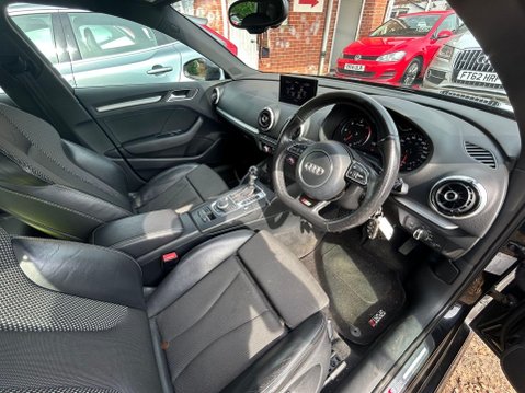 Audi A3 2.0 TDI S line Sportback S Tronic Euro 5 (s/s) 5dr 10