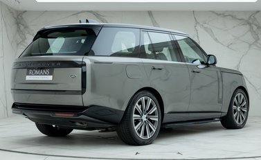 Land Rover Range Rover P510e Autobiography 11