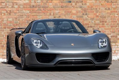 Porsche 918 Spyder 