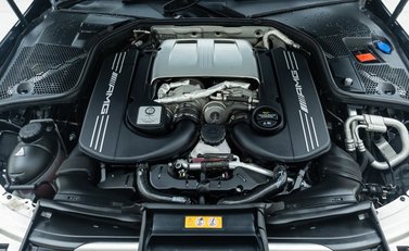 Mercedes-Benz C Class AMG C 63 ESTATE 35