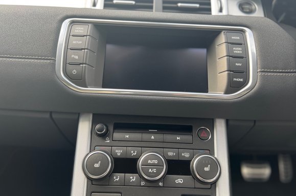 Land Rover Range Rover Evoque 2.2 SD4 DYNAMIC AUTO 26