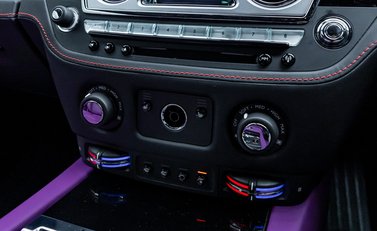 Rolls-Royce Wraith Series II 25