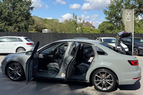Audi A4 TFSI BLACK EDITION MHEV- APPLE CAR PLAY - REVERSE CAMERA 20