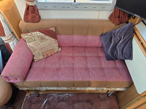 Autocruise Starblazer Motor Home 27