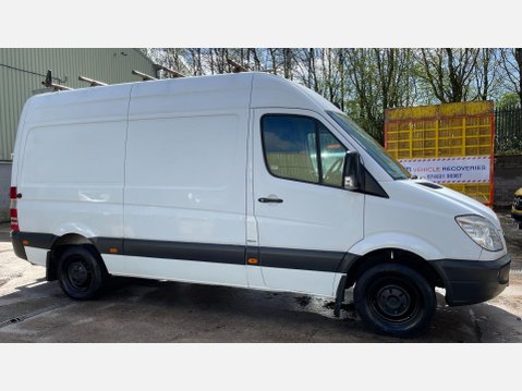 Mercedes-Benz Sprinter 2.1 313 CDi RWD L2 4dr 6
